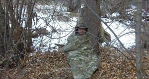 Survival-Blanket-Info-Tips-How-To-Sizes-Features-Moisture-Handling